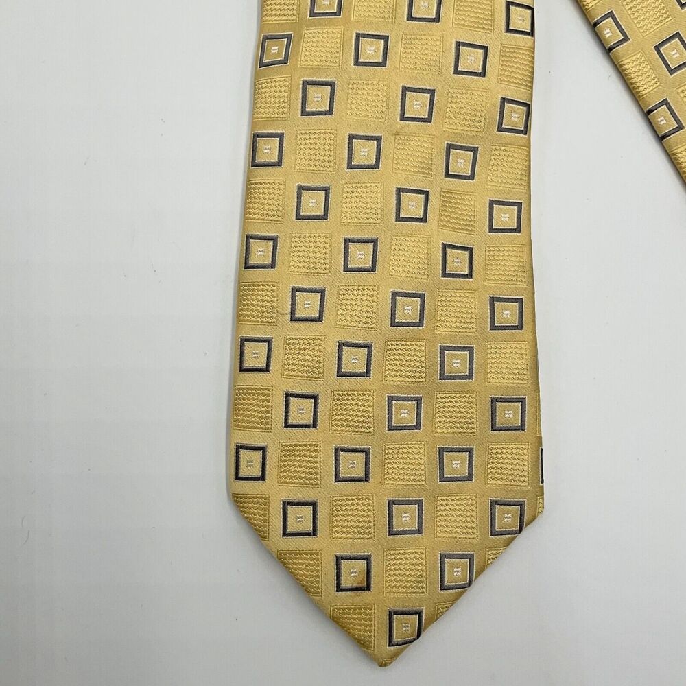 Donald J. Trump Tie Luxury Geometric‎ Gold Silk Signature 60" President Designer